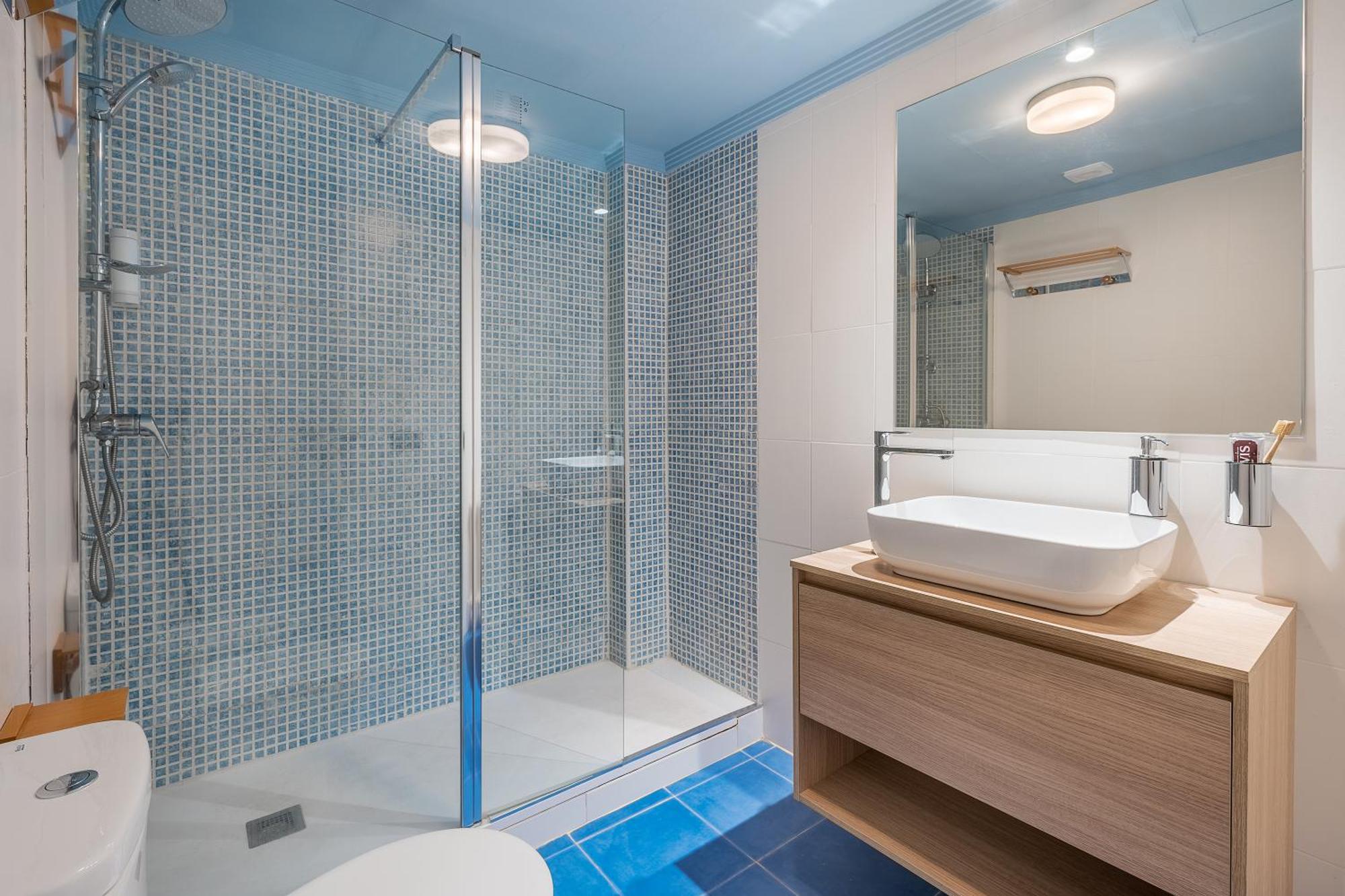 Granada Suites By Olala Homes Buitenkant foto